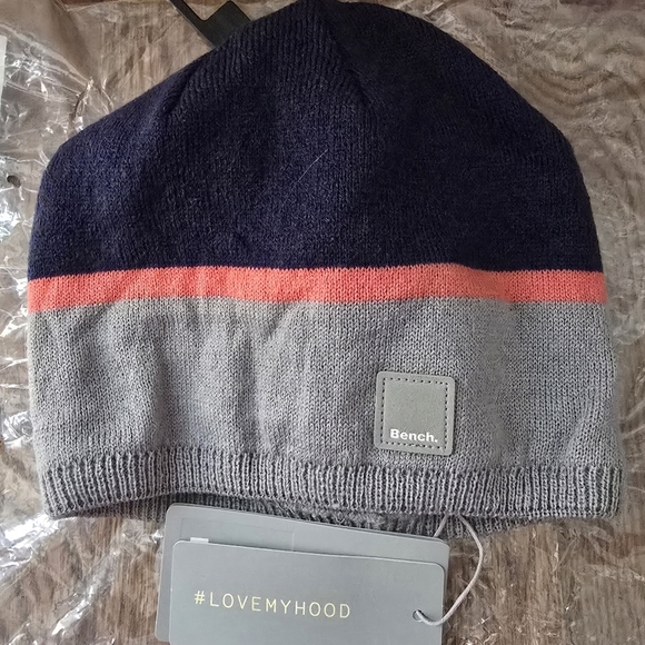 Set of 3 Bench Beanies - Picture 3 of 4